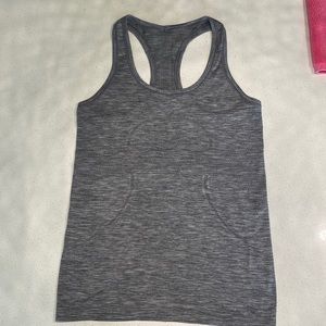 Lululemon Swiftly tank top size 6